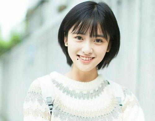 娱乐圈爆料圆脸小花哥哥,圆脸小花与神秘哥哥的甜蜜互动,揭秘背后故事 第3张 娱乐圈爆料圆脸小花哥哥,圆脸小花与神秘哥哥的甜蜜互动,揭秘背后故事 第3张